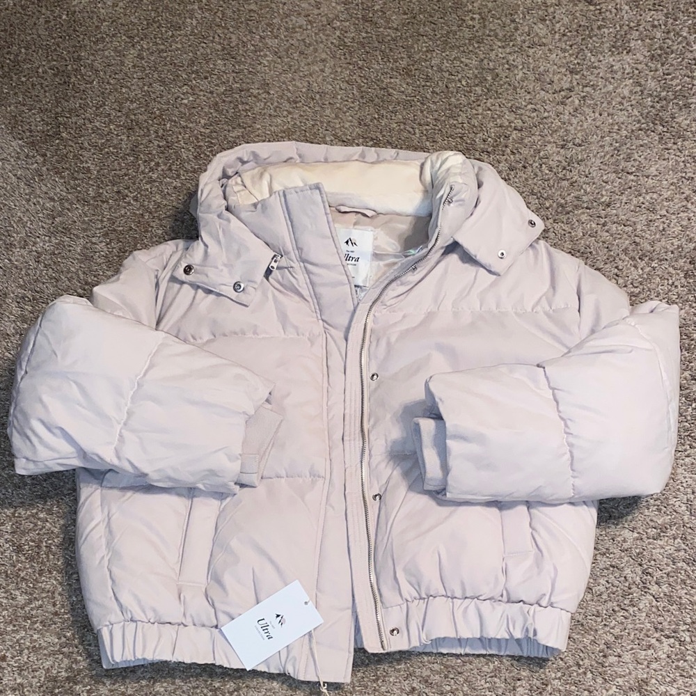 Abercrombie & Fitch Ultra collection warmth level puffer coat w/ removable hood